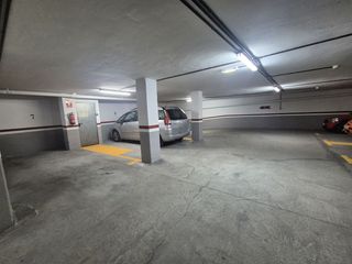 Location Parking voiture à Grado. Garaje en alquiler en grado.
