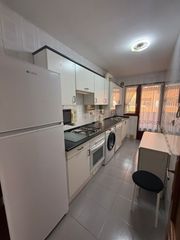 Alquiler Piso en Huca - La Cadellada. Piso en alquiler en huca, 3 dormitorios.