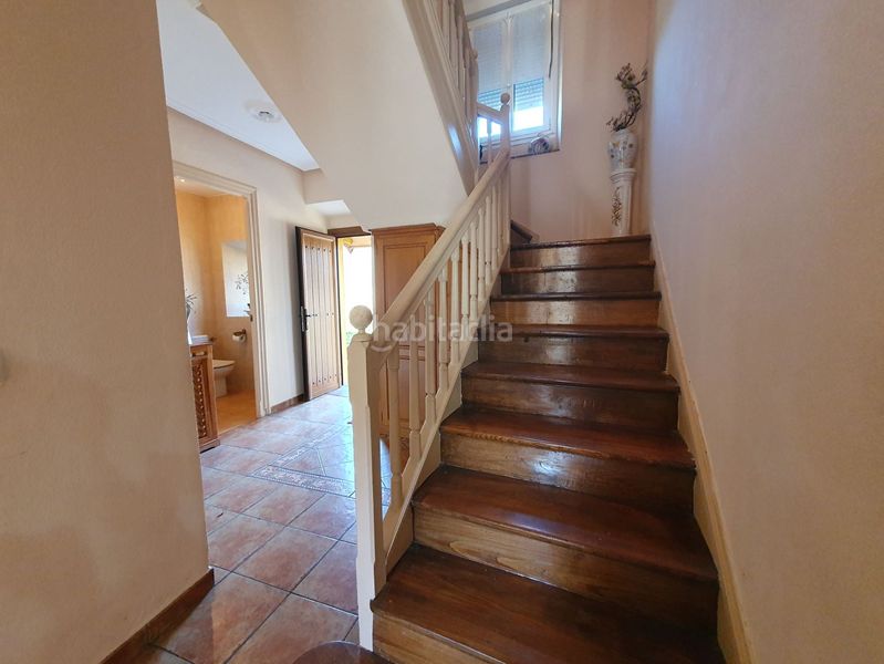 Foto 1ec51e5d-f45f-44b7-b33b-3f5f523f715b. Casa amb calefacció aparcament a Candamo