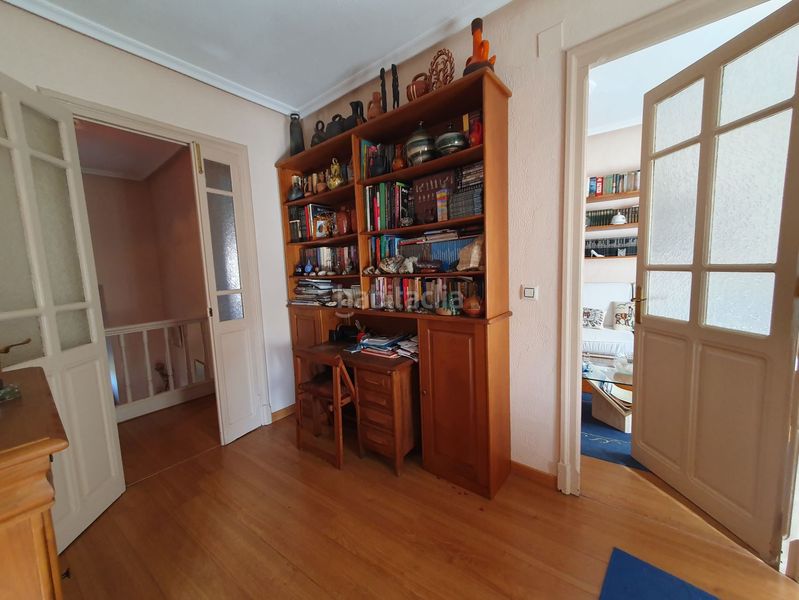 Foto 99b43590-56bc-4492-9791-3357683e7963. Casa amb calefacció aparcament a Candamo