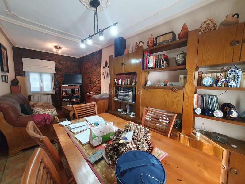 Foto a1ced654-ee51-4dd1-aab1-a45d56bcf8b8. Casa amb calefacció aparcament a Candamo