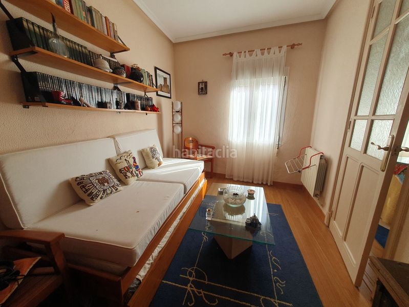 Foto c1e3f545-aba8-4dac-adb9-aad624099a87. Casa amb calefacció aparcament a Candamo