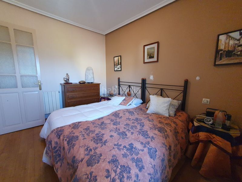 Foto d96a1a45-05f3-4dc5-94d6-47d2662f03d1. Casa amb calefacció aparcament a Candamo