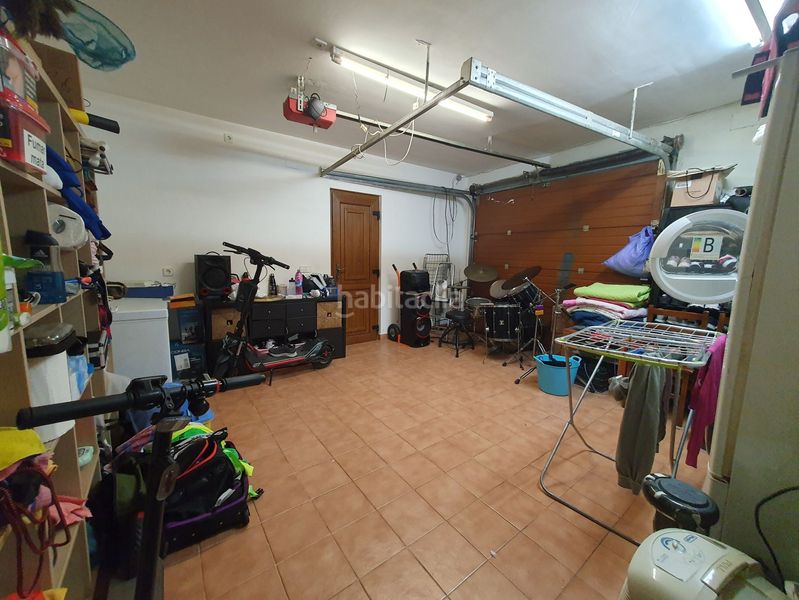 Foto 398f843d-4aae-4c58-a411-ae03389b1b1b. Casa amb calefacció aparcament a Candamo