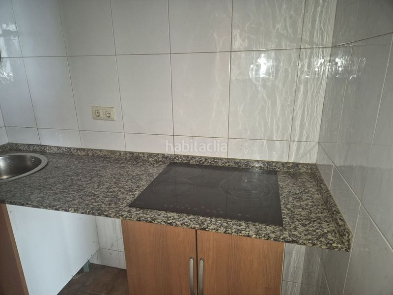 Foto 37593832-c3b3-47b8-a3d6-3094f16cc8c3. Local comercial local com. en venta . en Grado