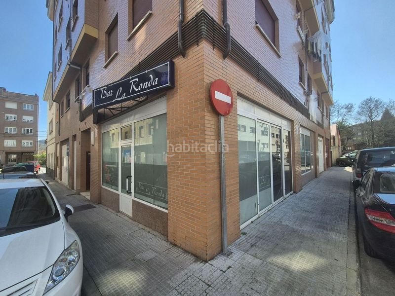 Foto c5ea0e5f-1d82-49d7-a1cb-d604ac98bf7b. Local comercial local com. en venta . en Grado
