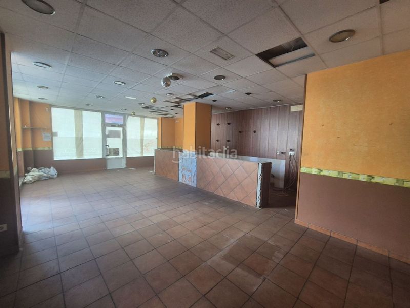 Foto cf82019b-65e9-46ed-b787-1fd888d2dbea. Local comercial local com. en venta . en Grado