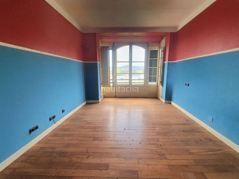 Foto 829388ce-4094-42ce-a523-dcce5ea59513. Casa amb aparcament a Pravia