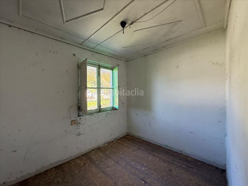 Foto 2af32117-b37d-4fb7-a80a-02c5df496d23. Casa amb aparcament a Vegadeo