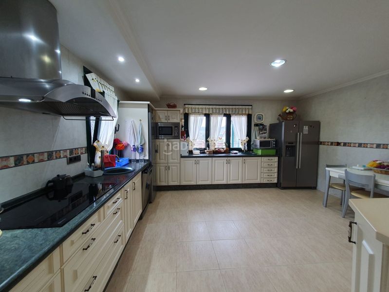 Foto 2b9d2769-19fe-4098-a439-c3fa5e757f13. Casa amb calefacció aparcament a Grado