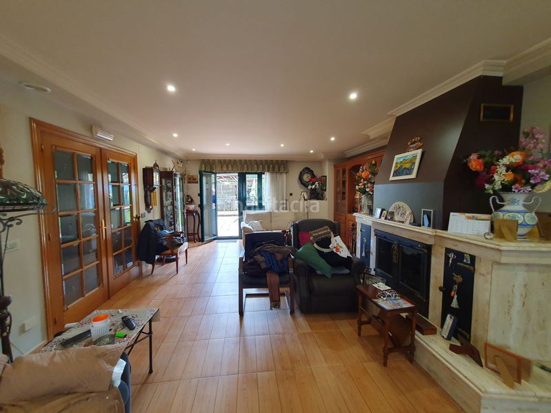 Foto 6198ec16-7aea-4f59-a827-ed3f2cb5159e. Casa amb calefacció aparcament a Grado