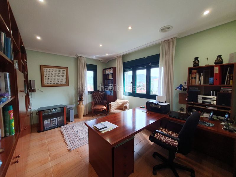 Foto 7498186b-85a4-4fdf-82ee-1a68ee6742e2. Casa amb calefacció aparcament a Grado