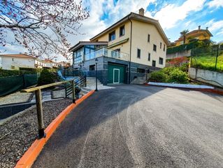 House in Grado. Casa en venta en grado, 4 dormitorios.