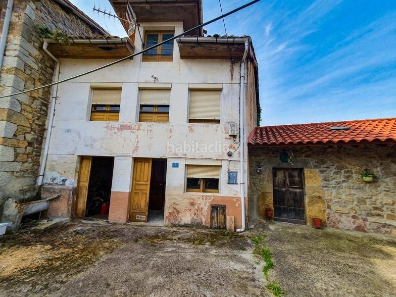Foto 1884e808-73c8-4cd9-bc32-e121ba36c8aa. Casa amb aparcament a Candamo