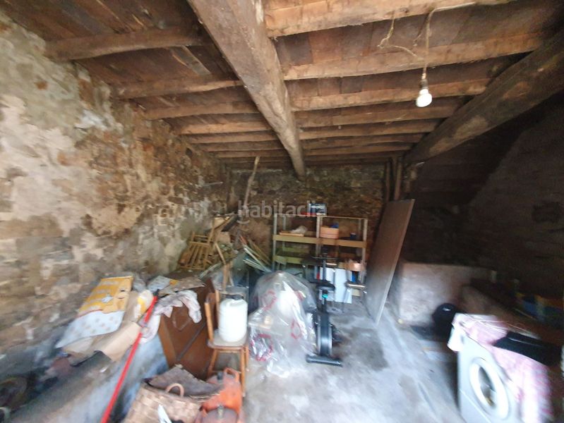 Foto d72ea4bd-77e5-4b69-8a9d-2a5fcceab472. Casa amb aparcament a Candamo