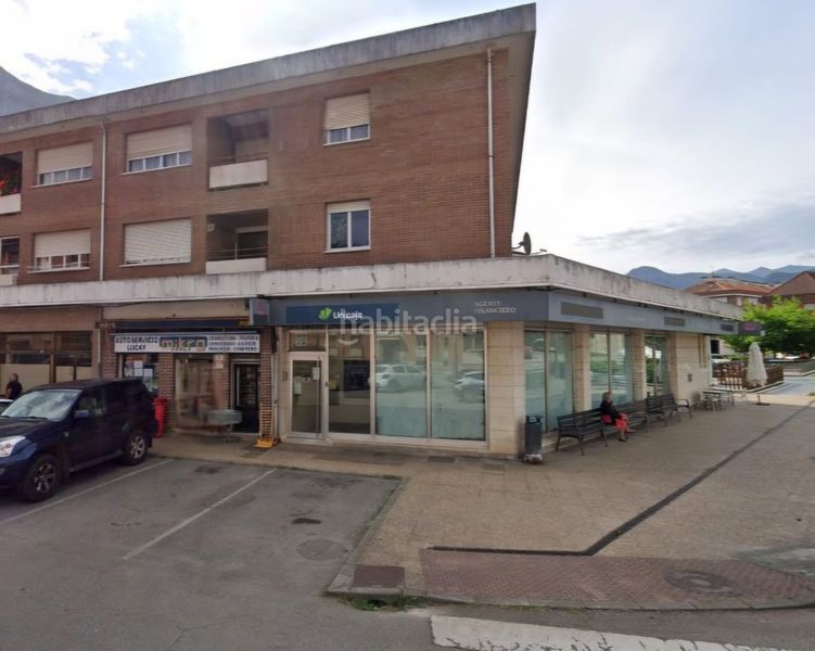 Foto 0fddedb9-e3f1-4ad3-b50e-a57501a833b5. Local comercial a Teverga