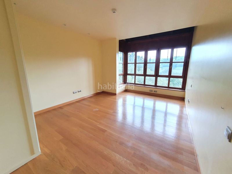 Foto ba83d5b8-5b42-4eb3-9100-9c809f25f47b. Casa a Tineo
