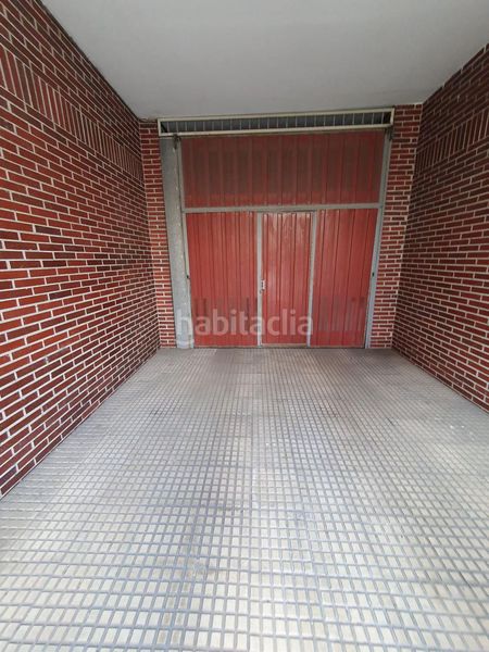 Foto edec6348-a15d-4e35-b4f2-69f8843eed8a. Pis amb calefacció aparcament a Grado