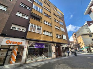 Etagenwohnung in La Felguera. Piso en venta en la felguera, 3 dormitorios.