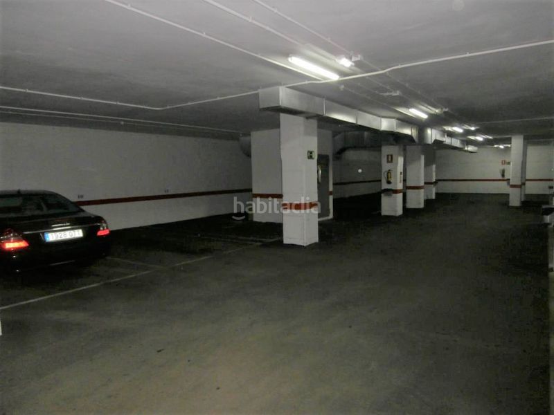 Foto d82d9fc9-bbf5-44b9-a407-7bbcbb929977. Aparcament cotxe a Montecerrao Oviedo