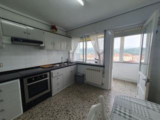 Etagenwohnung in Grado. Piso en venta en grado, 3 dormitorios.