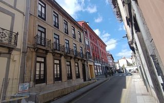 Pis a Grado. Piso en venta en centro.