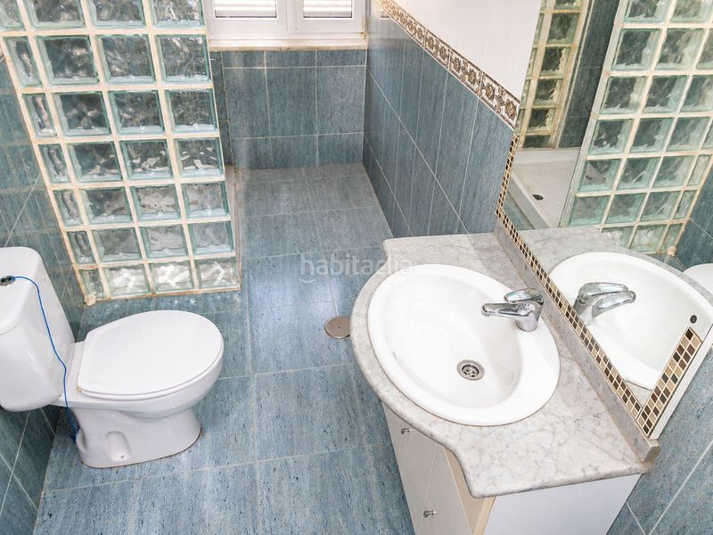 Foto be30e5b5-6c6d-43ff-b59a-51ae6cb5fd27. Pis a Lena