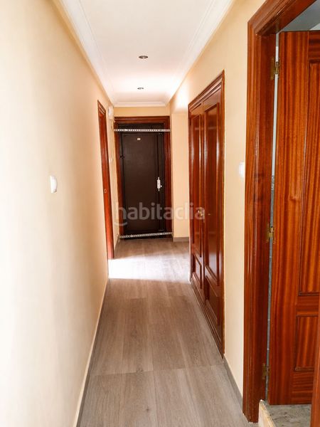Foto e6000f88-060e-4ac3-a9fe-eb43639d8d9d. Pis a Lena