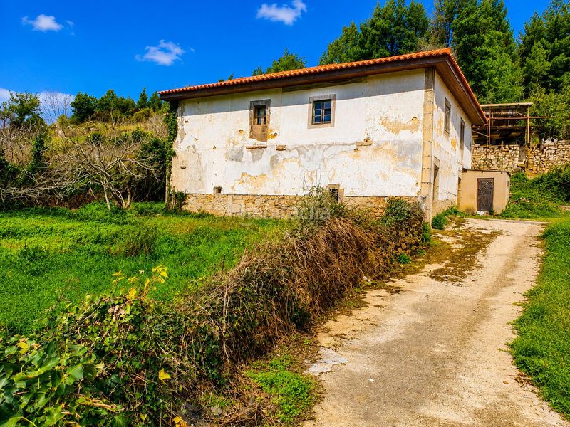 Foto b979d4f4-a012-4938-83bb-b2f64ab27372. Casa a Grado