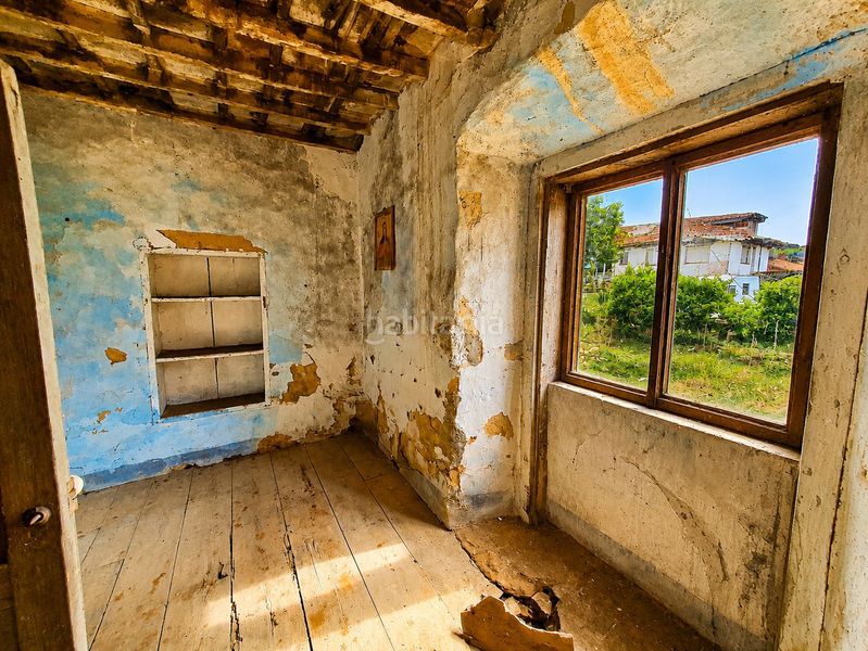 Foto edf8d0d3-86ce-4104-afda-37e458bc914a. Casa a Grado