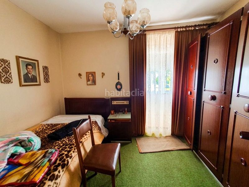 Foto e473cb1d-e16b-48bc-9cbe-caf5f2bd5545. Casa  en venta , 5 dormitorios. en Tineo