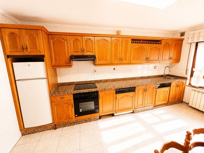 Foto 0fe858d5-fd43-4bea-bce1-8c3a1e9326ed. Piso  en venta , 3 dormitorios. en Riosa