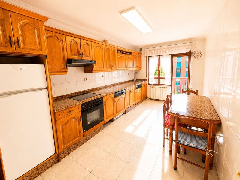 Foto 8b84c185-da60-40c3-8e24-72e3f5927d4a. Piso  en venta , 3 dormitorios. en Riosa