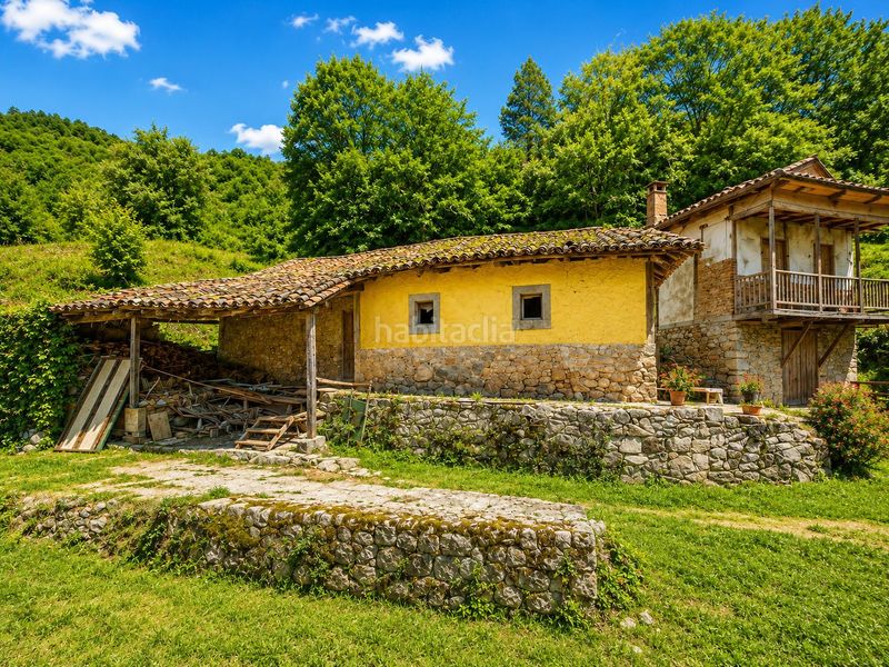 Foto 3f09a5bb-3bcf-4657-a3af-abd7d8e7e0e0. Casa a Grado