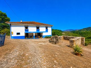 Casa in Grado. Casa en venta en grado, 3 dormitorios.