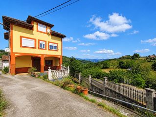 Pis a Grado. Piso en venta en grado, 4 dormitorios.