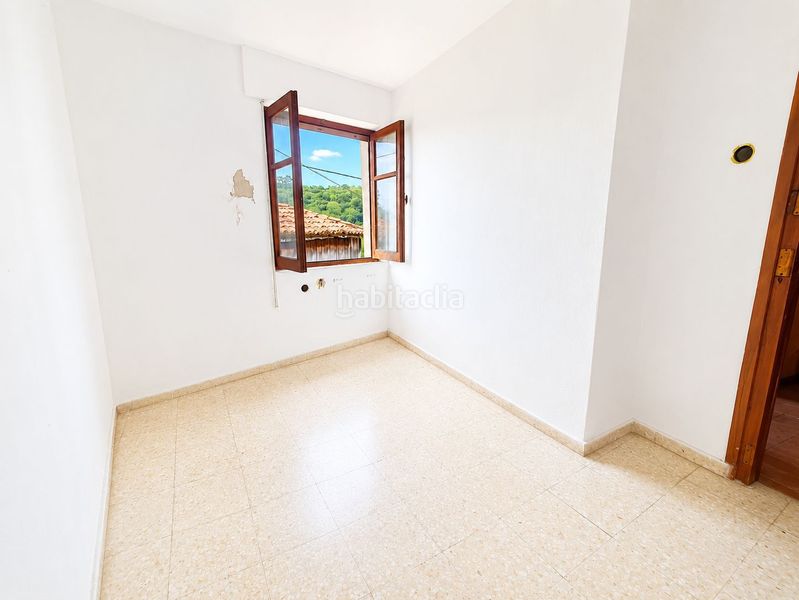 Foto 1ab8992b-e4c8-4e34-a944-35e64c625f17. Casa amb calefacció aparcament a Grado