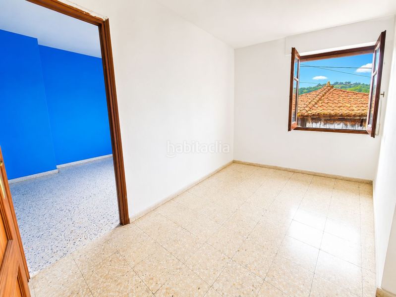 Foto 76ffc785-7ff0-406d-b60d-82180a60ca38. Casa amb calefacció aparcament a Grado