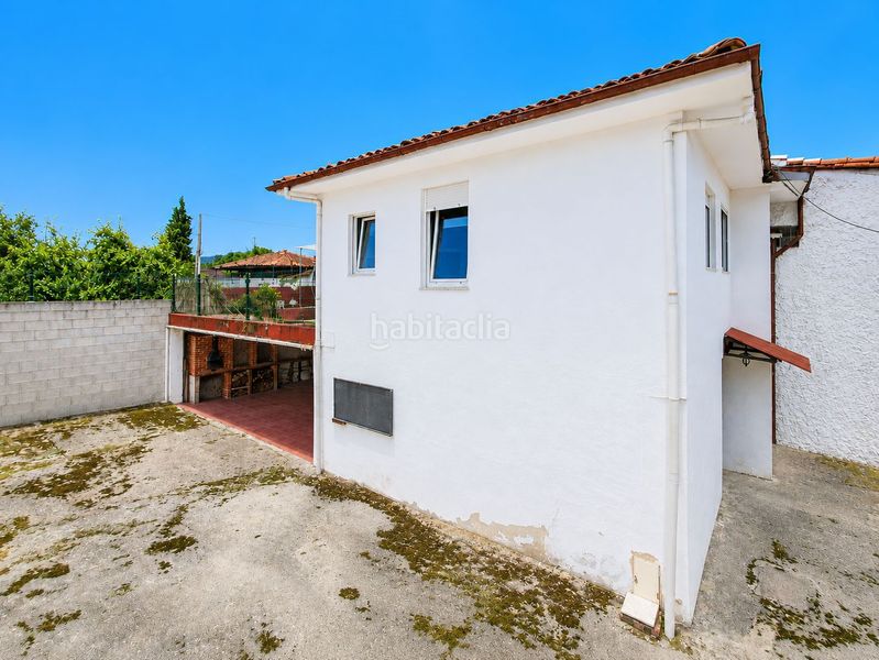 Foto cc56b974-bcbb-48dd-ab1a-ff99fff6db0c. Casa amb calefacció aparcament a Grado