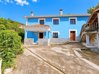 Casa in Salas