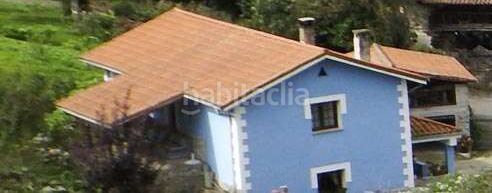 Foto 596a9d68-e277-47cd-98a6-0d9d7cf04ee7. Casa amb calefacció aparcament a Salas
