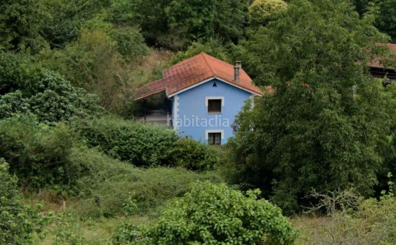 Foto ad7448c7-e54e-4930-9a8c-92dfb3932fbe. Casa amb calefacció aparcament a Salas