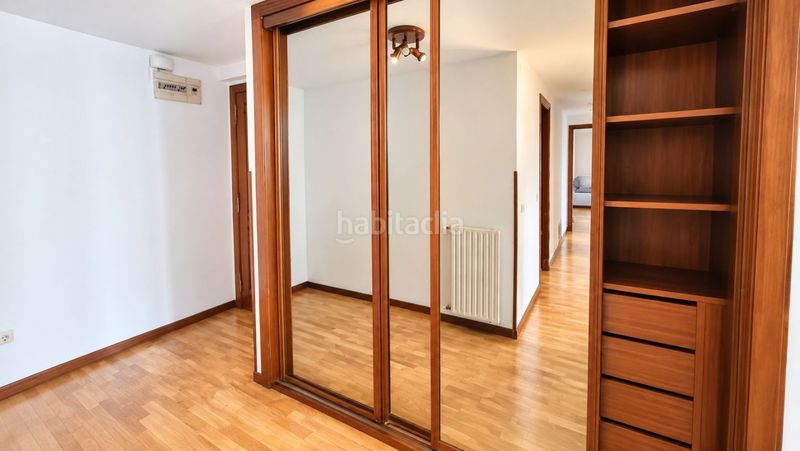 Foto 0e2ff578-a4ac-4b6e-aefa-eb09656bf23e. Etagenwohnung mit heizung parking in Corredoría - La Carisa - Prado de La Vega Oviedo