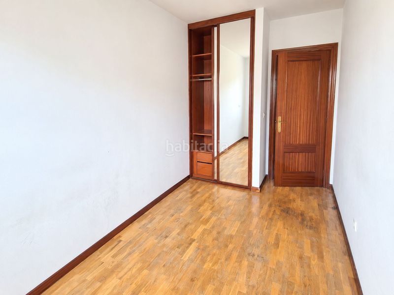 Foto 8eac916e-d92d-4ac1-8a95-99b9b95a2353. Etagenwohnung mit heizung parking in Corredoría - La Carisa - Prado de La Vega Oviedo