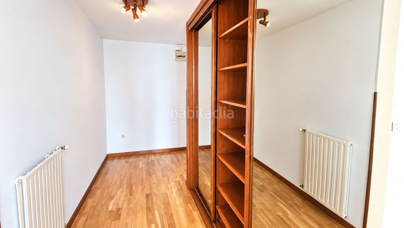 Foto bb383733-c25d-4644-957d-60c9458b8ad4. Etagenwohnung mit heizung parking in Corredoría - La Carisa - Prado de La Vega Oviedo