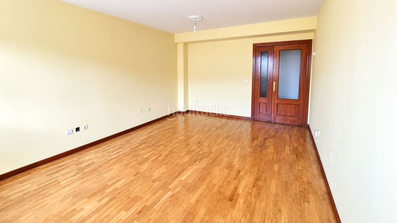Foto f52e33e0-98f4-4f83-b000-55f60f9147b1. Etagenwohnung mit heizung parking in Corredoría - La Carisa - Prado de La Vega Oviedo