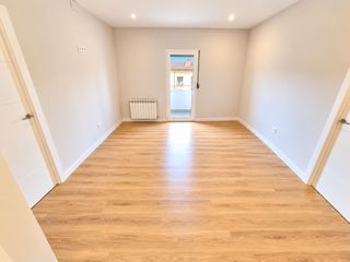 Appartement à Vallobín. Piso en venta en oviedo, 3 dormitorios.