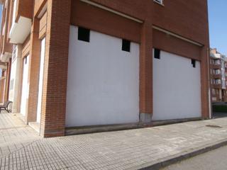 Local Comercial a Grado. Local com. en venta en grado.