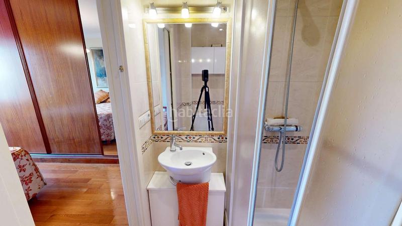 Foto f2381ad0-20fd-4920-a4fa-bc3cde9ee242. Piso en Área Romántica Donostia - San Sebastián