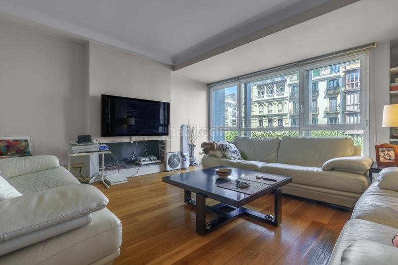 Foto 12f37c1c-1a74-4f6e-a4be-2d8173a2b6dd. Etagenwohnung mit heizung in Área Romántica Donostia - San Sebastián